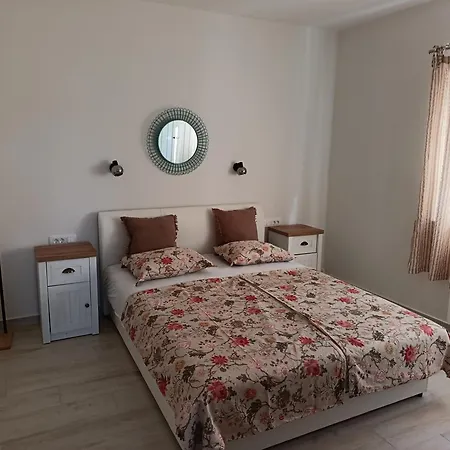 Apartmán I Sobe Marijana *